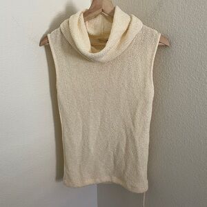 Vintage sleeveless turtleneck top vest Sweater ivory Glossy size M